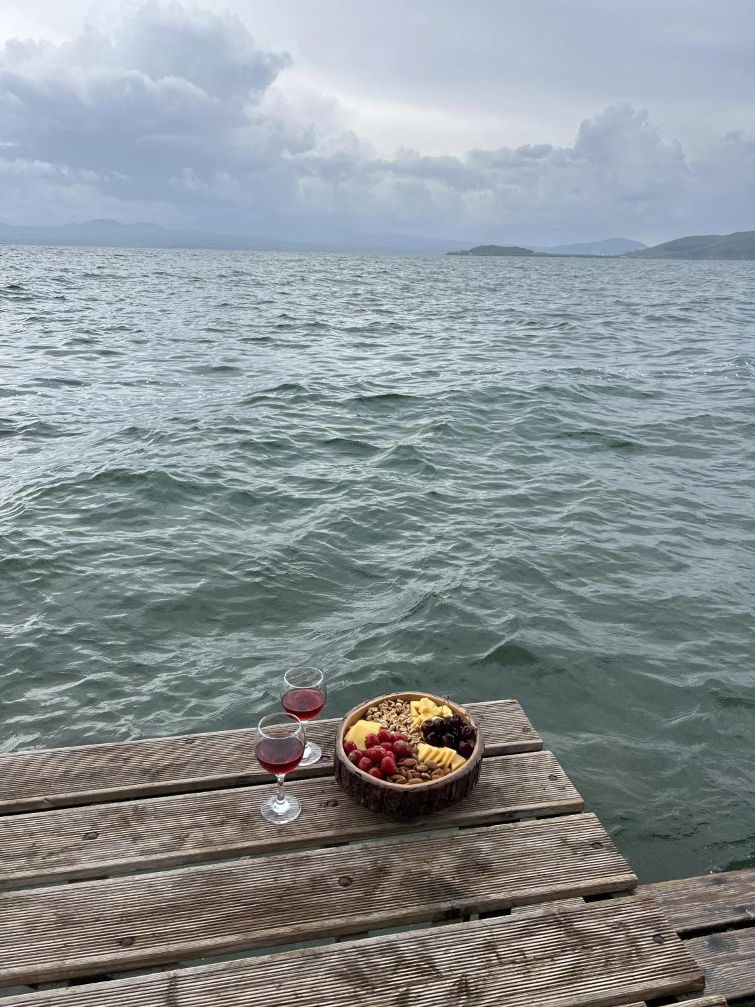 Altitude 1900 Dive Resort - Sevan Lake Chambarak エクステリア 写真